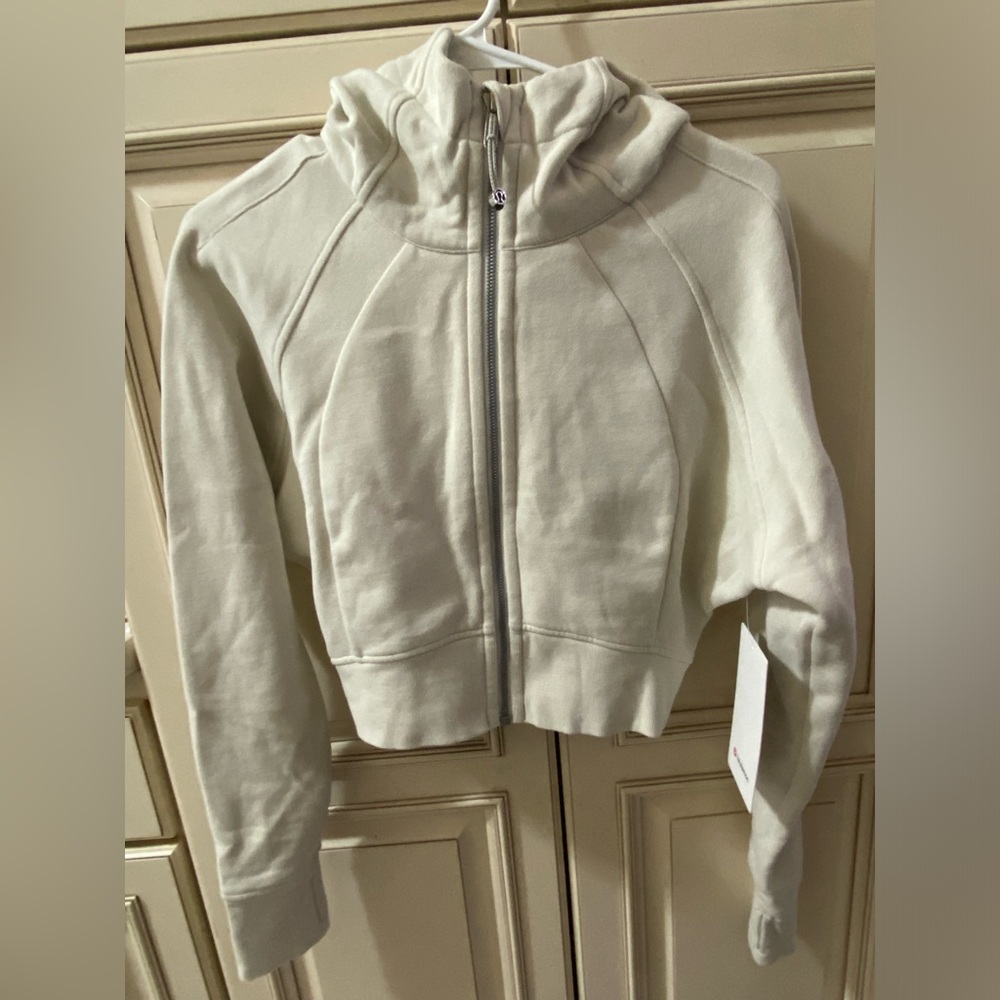 New Lululemon Scuba Full Zip Cropped Hoodie size 8